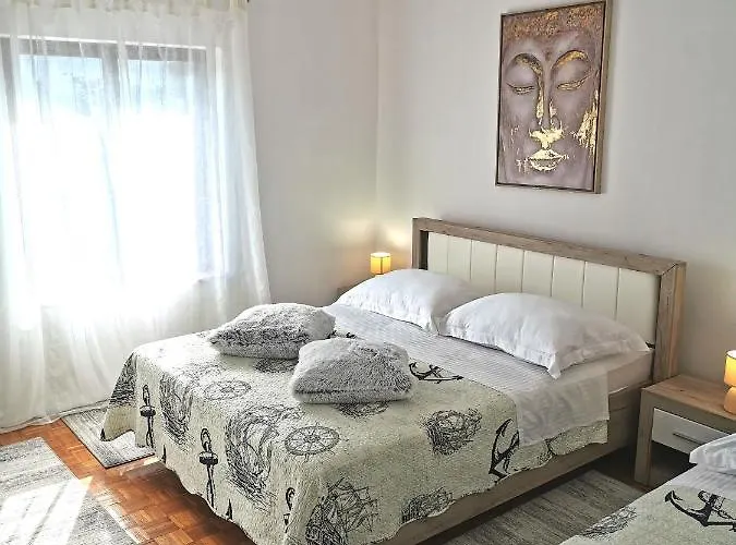 Biocic * Korcula Town