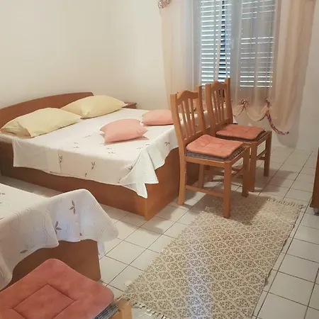 Daire Biocic Korčula